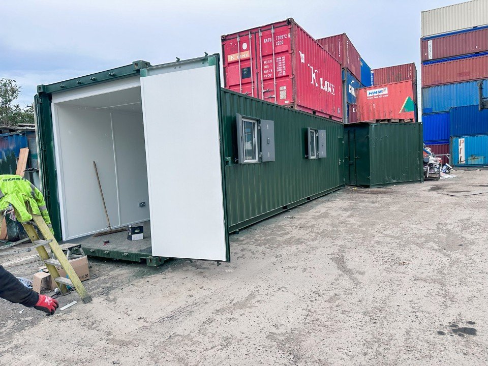 40ft shipping container